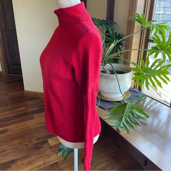 Erdos Red Cashmere Turtleneck Sweater - Picture 2 of 10